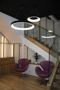 garantia dental madrid interior recepcion con escalera